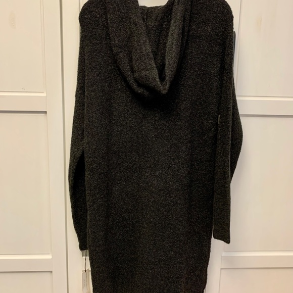 Cupcakes and Cashmere Beautiful Hooded  dress Size L - Picture 12 of 13